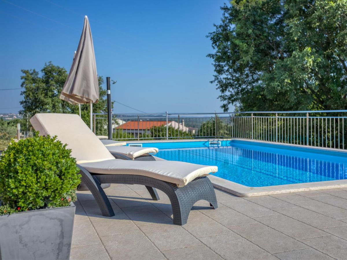 Holiday Home Legovic By Interhome Kaštelir Exteriör bild